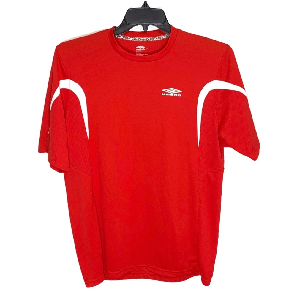 Umbro Shirt Men’s Size M Red Short Sleeve Soccer Athletic